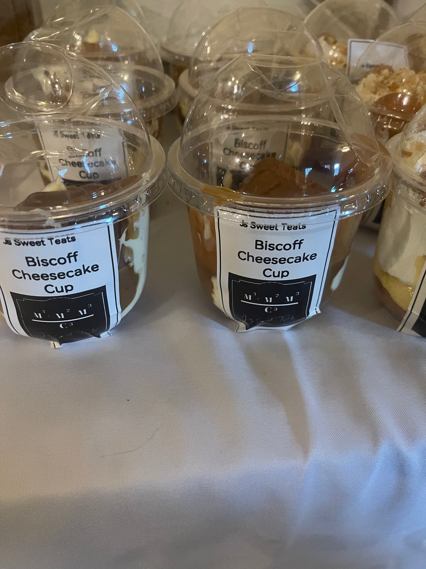 MINI CUPS